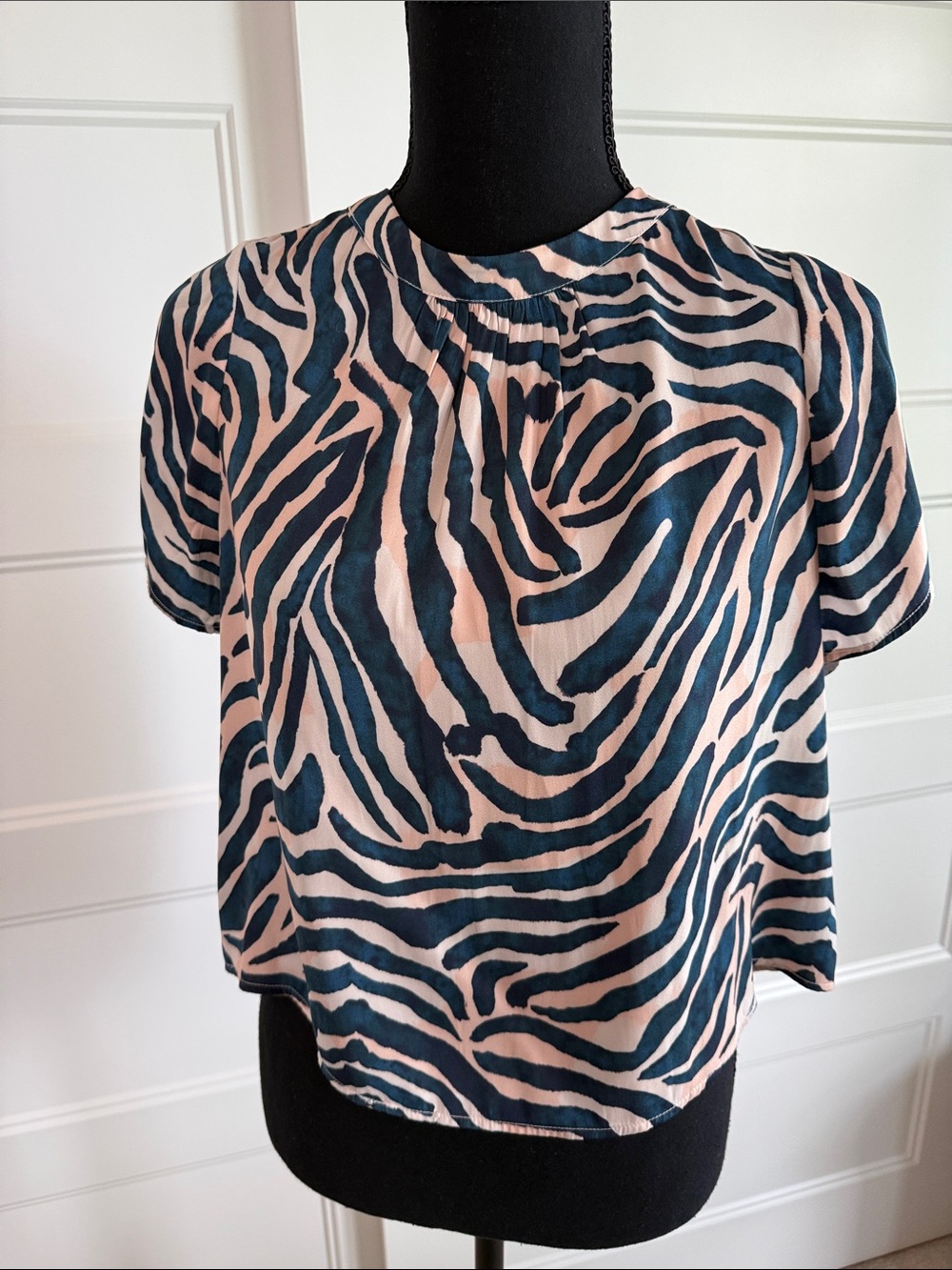 Tart Navy and Blush Zebra Print Short Sleeve Top